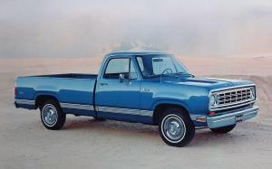 Dodge D100 Conventional Cab Sweptline Pickup Custom Special Pkg. '1975